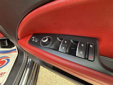 Alfa Romeo Stelvio 2.0T Veloce SUV 5dr Petrol Auto Q4 AWD Euro 6 (s/s) (280 ps) - U10003357