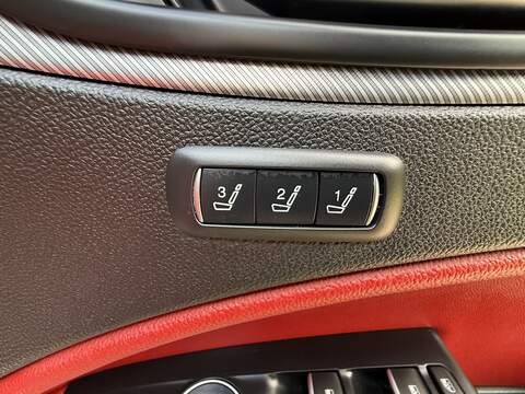 Alfa Romeo Stelvio 2.0T Veloce SUV 5dr Petrol Auto Q4 AWD Euro 6 (s/s) (280 ps) - U10003357