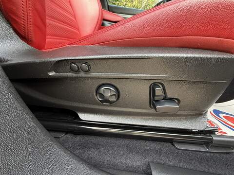 Alfa Romeo Stelvio 2.0T Veloce SUV 5dr Petrol Auto Q4 AWD Euro 6 (s/s) (280 ps) - U10003357