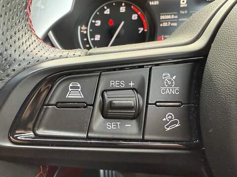 Alfa Romeo Stelvio 2.0T Veloce SUV 5dr Petrol Auto Q4 AWD Euro 6 (s/s) (280 ps) - U10003357