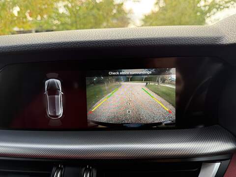 Alfa Romeo Stelvio 2.0T Veloce SUV 5dr Petrol Auto Q4 AWD Euro 6 (s/s) (280 ps) - U10003357