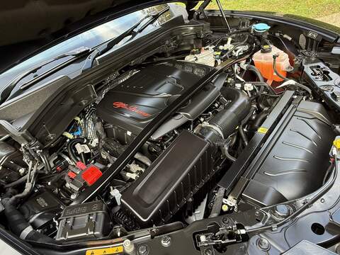 Alfa Romeo Stelvio 2.0T Veloce SUV 5dr Petrol Auto Q4 AWD Euro 6 (s/s) (280 ps) - U10003357