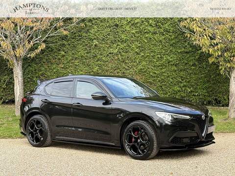 Alfa Romeo Stelvio 2.0T Veloce SUV 5dr Petrol Auto Q4 AWD Euro 6 (s/s) (280 ps) - U10003357