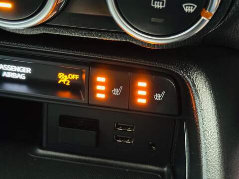 Mazda MX-5 RF 1.5 SKYACTIV-G Sport Nav Convertible 2dr Petrol Manual Euro 6 (131 ps) - U10003359