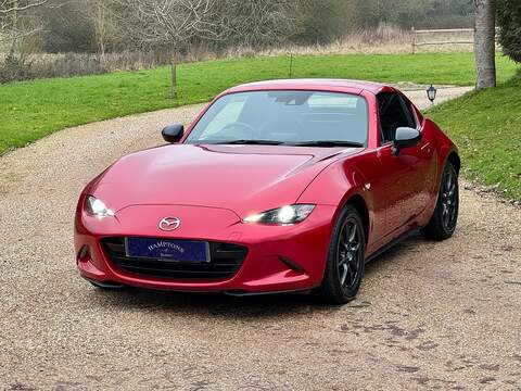 Mazda MX-5 RF 1.5 SKYACTIV-G Sport Nav Convertible 2dr Petrol Manual Euro 6 (131 ps) - U10003359