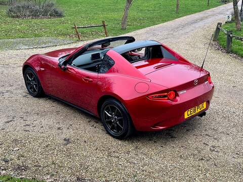 Mazda MX-5 RF 1.5 SKYACTIV-G Sport Nav Convertible 2dr Petrol Manual Euro 6 (131 ps) - U10003359