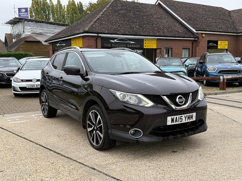 Nissan Qashqai 1.6 dCi Tekna SUV 5dr Diesel Manual 2WD Euro 5 (s/s) (130 ps) - U10003360