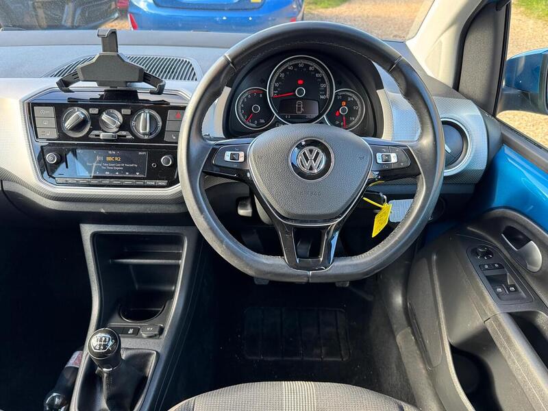 Volkswagen up! up! High up! Hatchback 0 Manual Petrol - U10003363