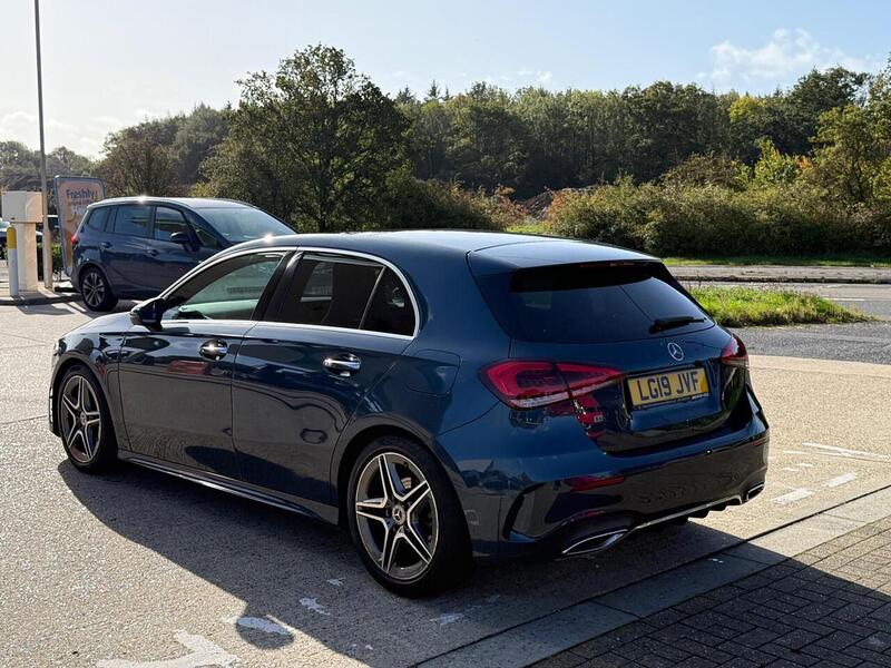 Mercedes-Benz A Class 1.3 A180 AMG Line (Premium Plus) 7G-DCT Euro 6 (s/s) 5dr - U10003364