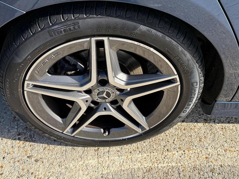 Mercedes-Benz A Class 1.3 A180 AMG Line (Premium Plus) 7G-DCT Euro 6 (s/s) 5dr - U10003364