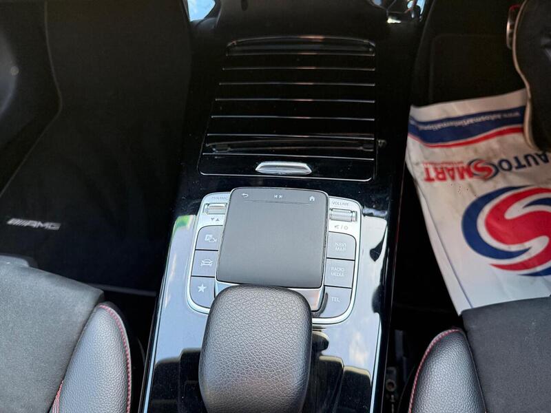 Mercedes-Benz A Class 1.3 A180 AMG Line (Premium Plus) 7G-DCT Euro 6 (s/s) 5dr - U10003364