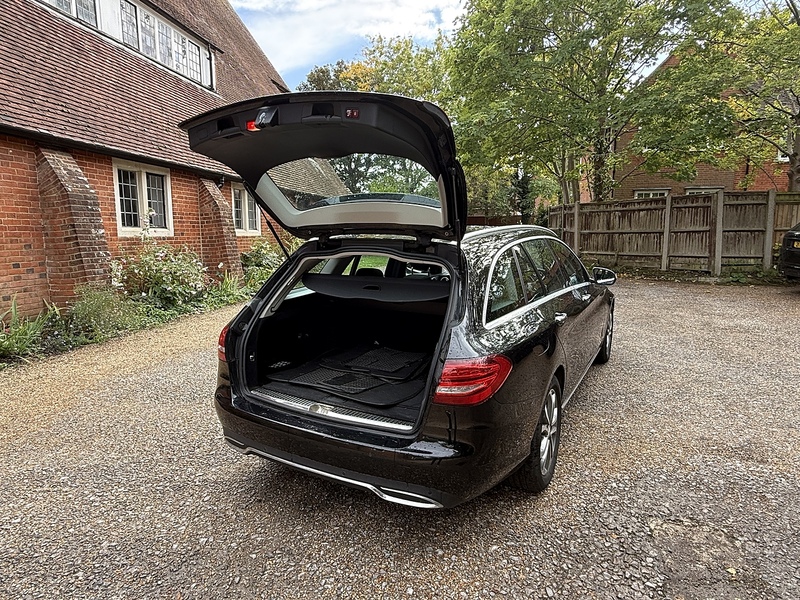 Mercedes-Benz C Class 2.0 C200 Sport 7G-Tronic+ Euro 6 (s/s) 5dr - U10003365