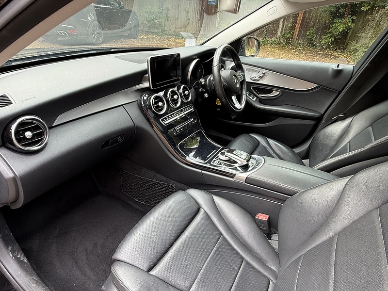 Mercedes-Benz C Class 2.0 C200 Sport 7G-Tronic+ Euro 6 (s/s) 5dr - U10003365