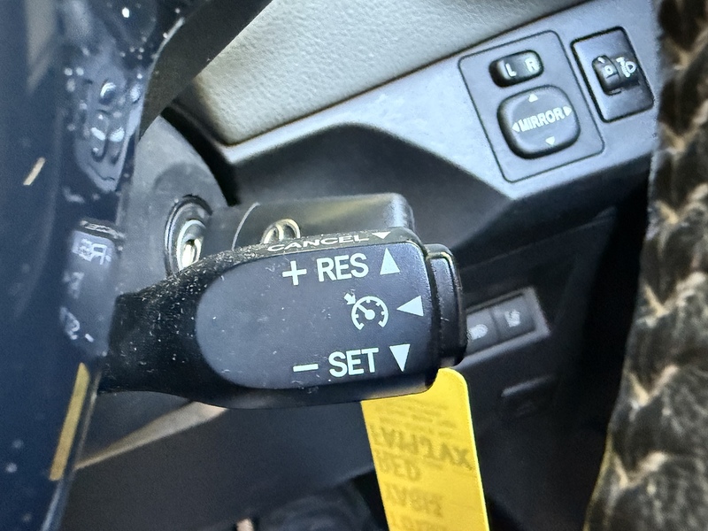 Toyota Yaris 1.5 VVT-i Icon Tech Euro 6 5dr - U10003366