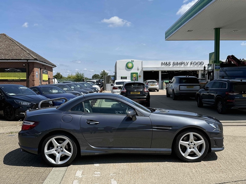 Mercedes-Benz SLK SLK200 AMG Sport Convertible 1.8 Automatic Petrol - U10003367