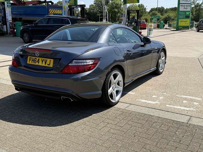 Mercedes-Benz SLK SLK200 AMG Sport Convertible 1.8 Automatic Petrol - U10003367