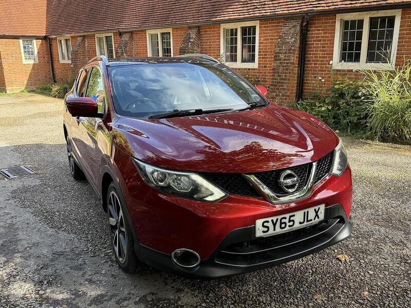 Nissan Qashqai dCi Tekna SUV 1.5 Manual Diesel - U10003370