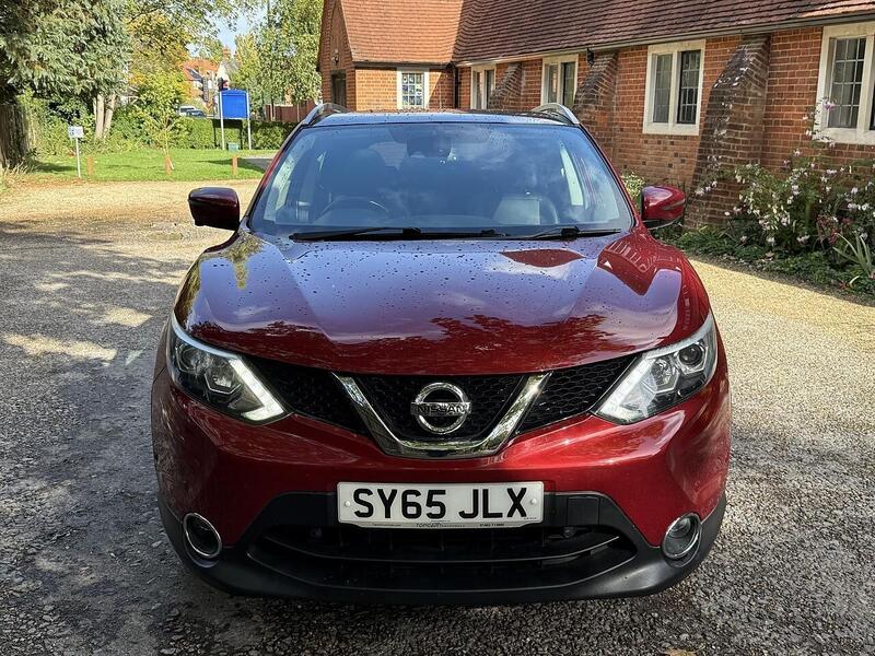 Nissan Qashqai dCi Tekna SUV 1.5 Manual Diesel - U10003370