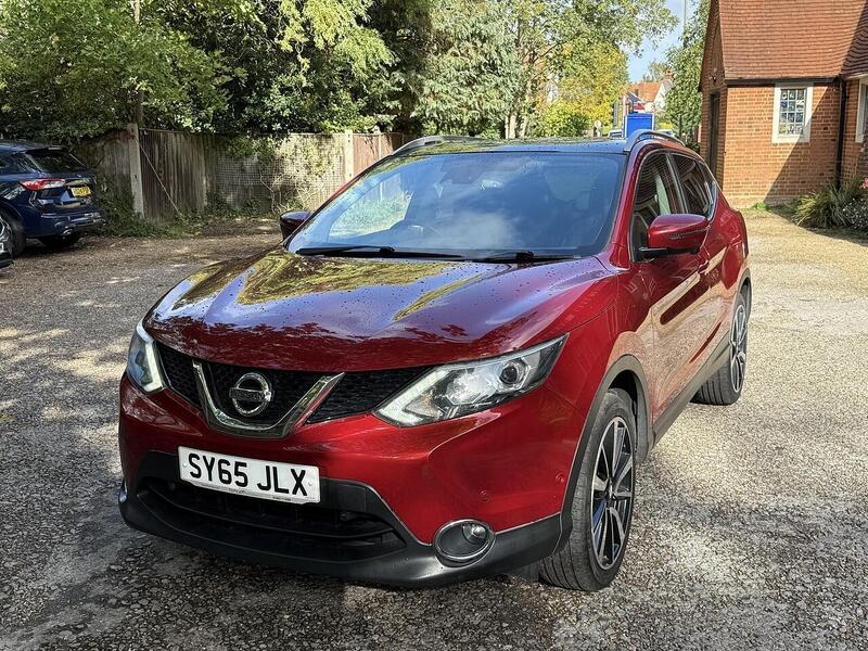 Nissan Qashqai dCi Tekna SUV 1.5 Manual Diesel - U10003370