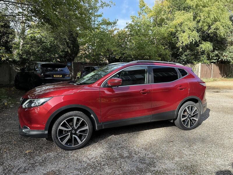Nissan Qashqai dCi Tekna SUV 1.5 Manual Diesel - U10003370