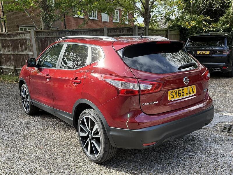 Nissan Qashqai dCi Tekna SUV 1.5 Manual Diesel - U10003370