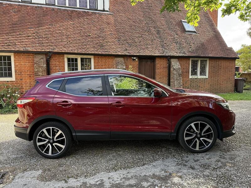 Nissan Qashqai dCi Tekna SUV 1.5 Manual Diesel - U10003370