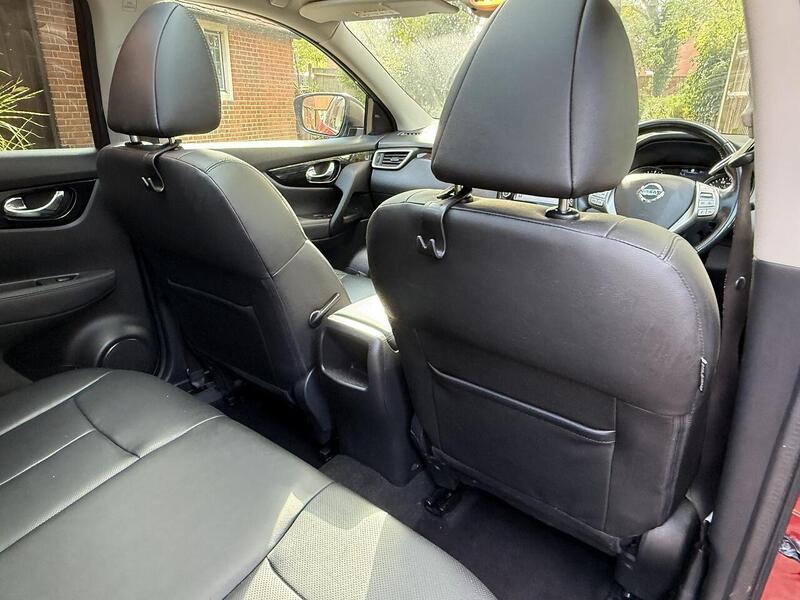 Nissan Qashqai dCi Tekna SUV 1.5 Manual Diesel - U10003370