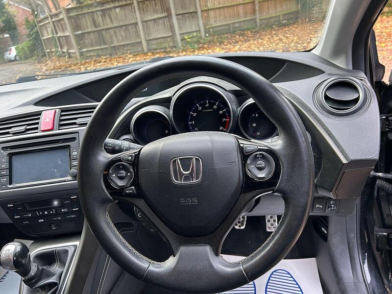 Honda Civic 1.8 i-VTEC SE Plus-T Hatchback 5dr Petrol Manual Euro 5 (s/s) (142 ps) - U10003374
