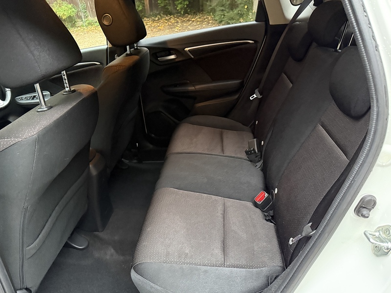 Honda Jazz 1.3 i-VTEC EX Navi Hatchback 5dr Petrol Manual Euro 6 (s/s) (102 ps) - U10003375