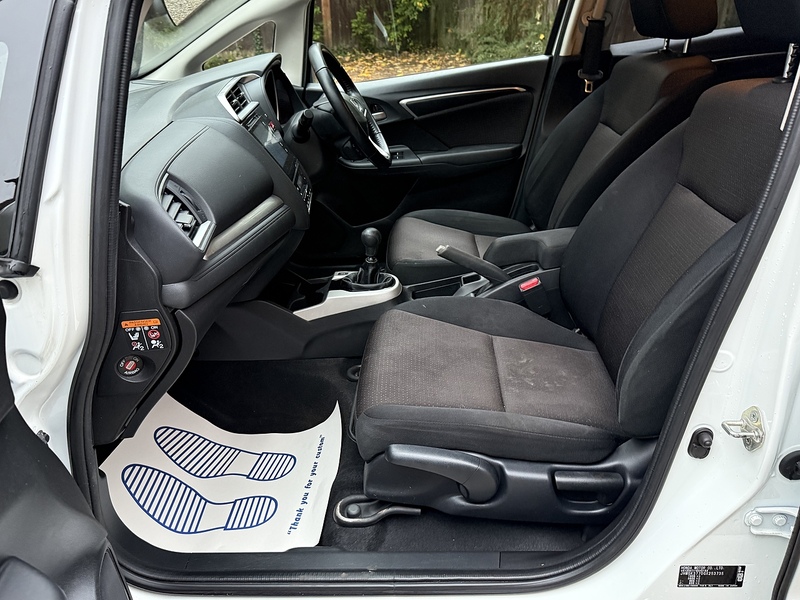 Honda Jazz 1.3 i-VTEC EX Navi Hatchback 5dr Petrol Manual Euro 6 (s/s) (102 ps) - U10003375