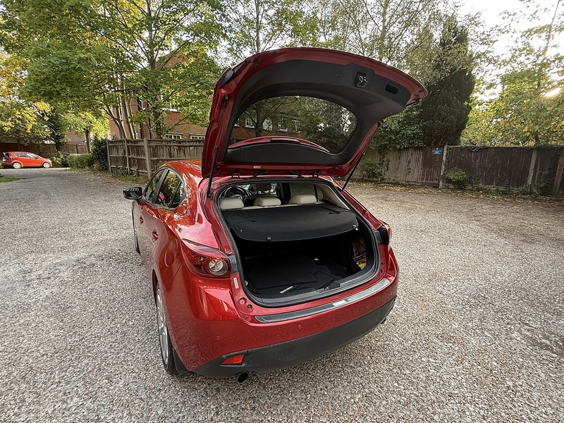 Mazda Mazda3 2.0 SKYACTIV-G Sport Nav Hatchback 5dr Petrol Manual Euro 5 (s/s) (165 ps) - U10003377