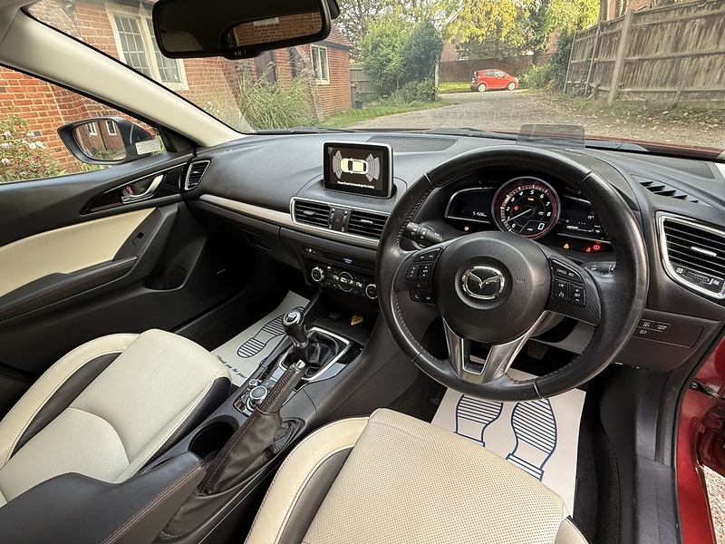 Mazda Mazda3 2.0 SKYACTIV-G Sport Nav Hatchback 5dr Petrol Manual Euro 5 (s/s) (165 ps) - U10003377
