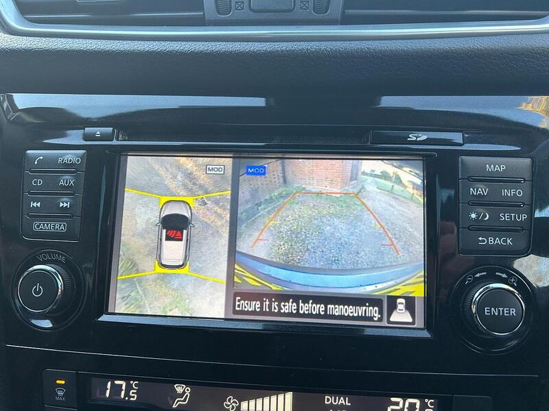 Nissan Qashqai 1.2 DIG-T N-Connecta SUV 5dr Petrol Manual Euro 6 (s/s) (115 ps) - U10003380