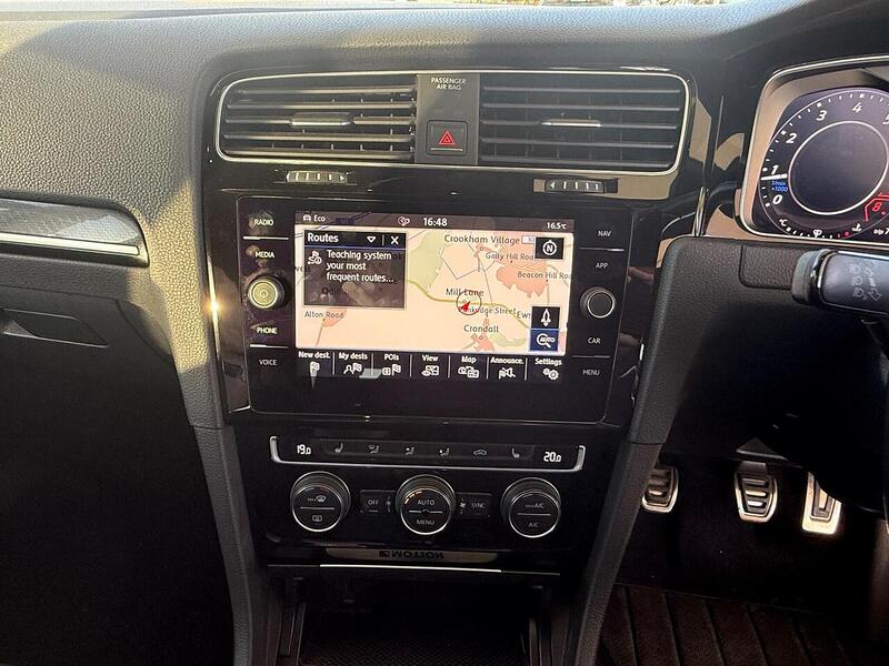 Volkswagen Golf 2.0 TSI R Hatchback 5dr Petrol Manual 4Motion Euro 6 (s/s) (310 ps) - U10003382