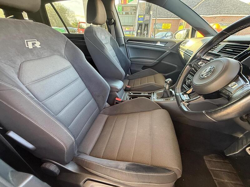 Volkswagen Golf 2.0 TSI R Hatchback 5dr Petrol Manual 4Motion Euro 6 (s/s) (310 ps) - U10003382
