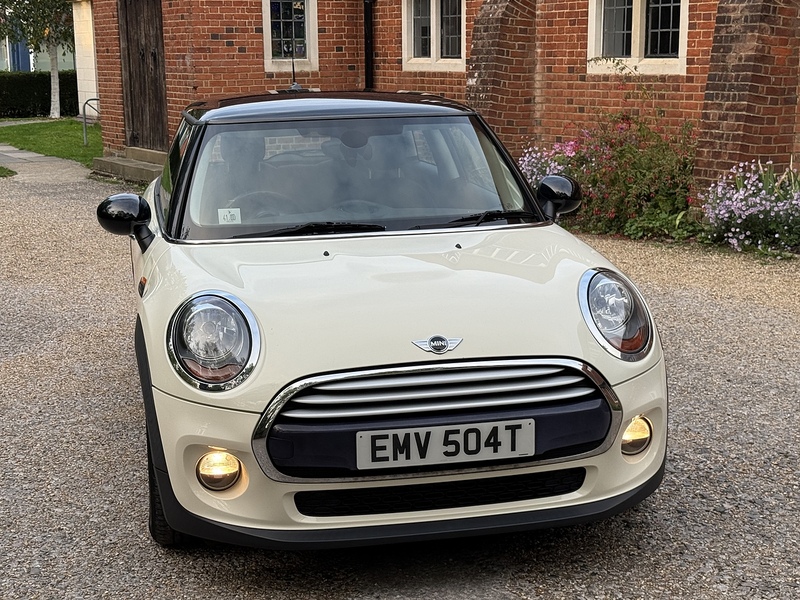 MINI Hatch 1.5 Cooper Hatchback 3dr Petrol Manual Euro 6 (s/s) (136 ps) - U10003384