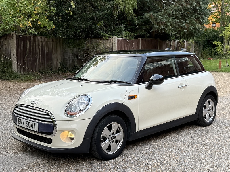 MINI Hatch 1.5 Cooper Hatchback 3dr Petrol Manual Euro 6 (s/s) (136 ps) - U10003384