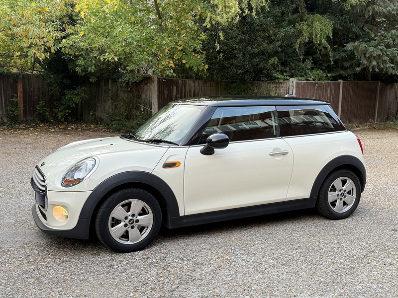 MINI Hatch 1.5 Cooper Hatchback 3dr Petrol Manual Euro 6 (s/s) (136 ps) - U10003384