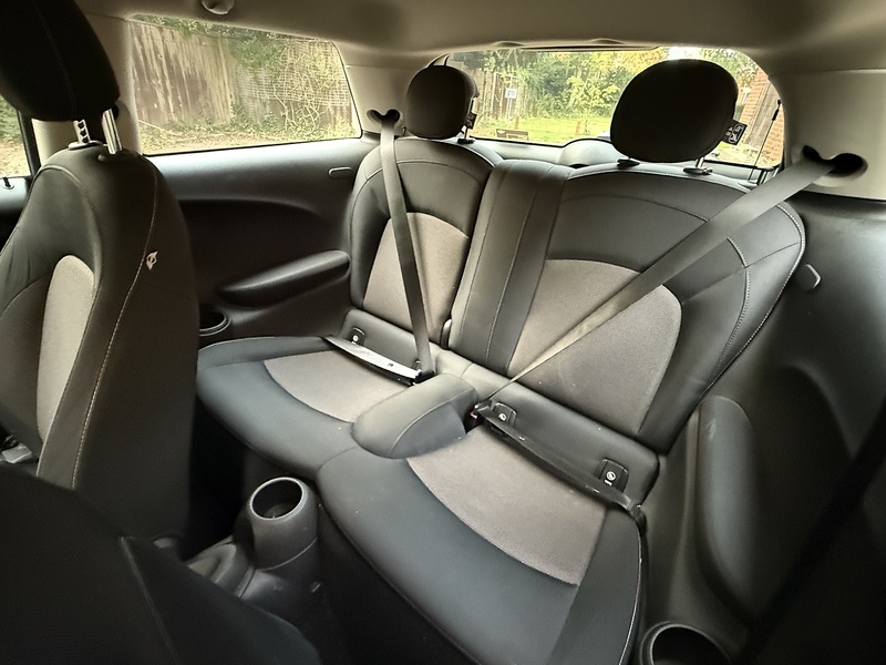 MINI Hatch 1.5 Cooper Hatchback 3dr Petrol Manual Euro 6 (s/s) (136 ps) - U10003384