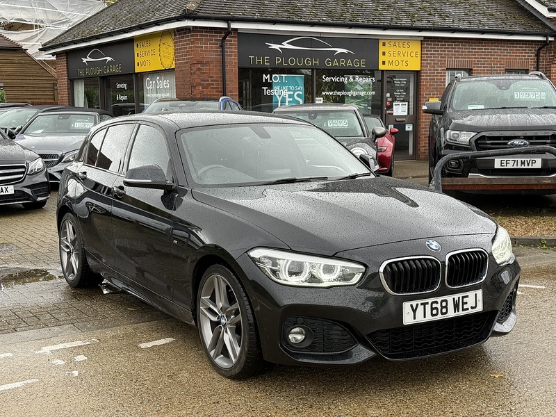 BMW 1 Series 2.0 120i M Sport Hatchback 5dr Petrol Auto Euro 6 (s/s) (184 ps) - U10003385