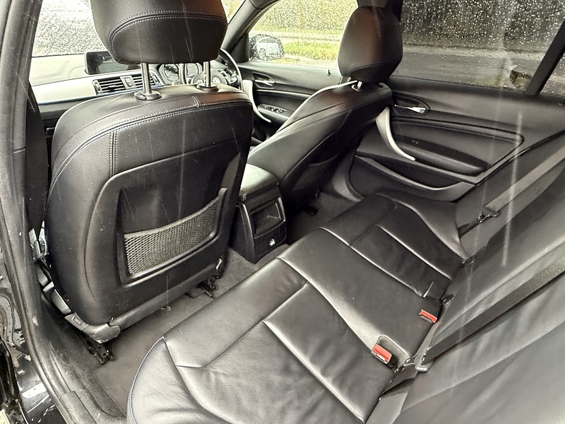 BMW 1 Series 2.0 120i M Sport Hatchback 5dr Petrol Auto Euro 6 (s/s) (184 ps) - U10003385