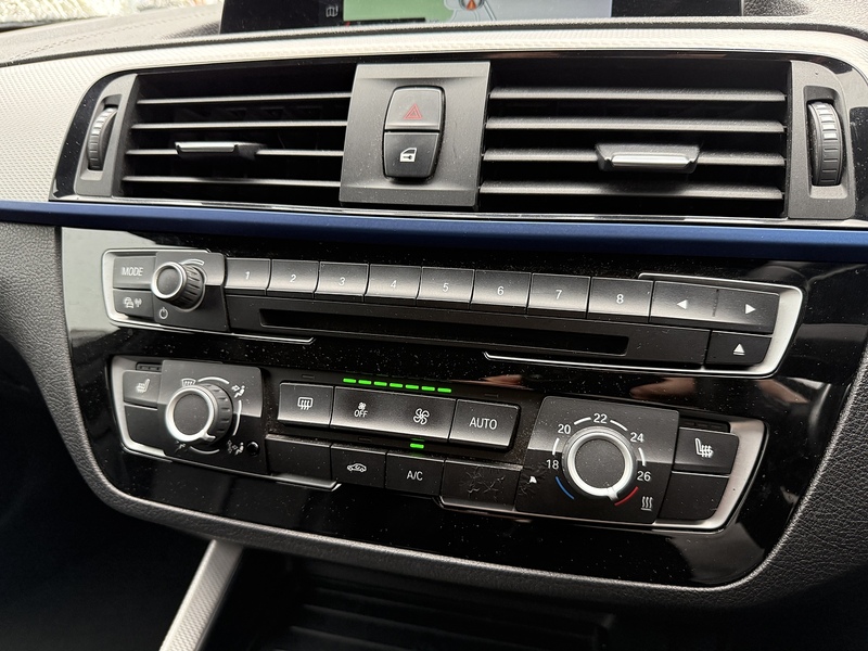 BMW 1 Series 2.0 120i M Sport Hatchback 5dr Petrol Auto Euro 6 (s/s) (184 ps) - U10003385