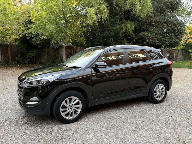 Hyundai TUCSON 1.7 CRDi Blue Drive SE Nav SUV 5dr Diesel Manual Euro 6 (s/s) (116 ps) - U10003387