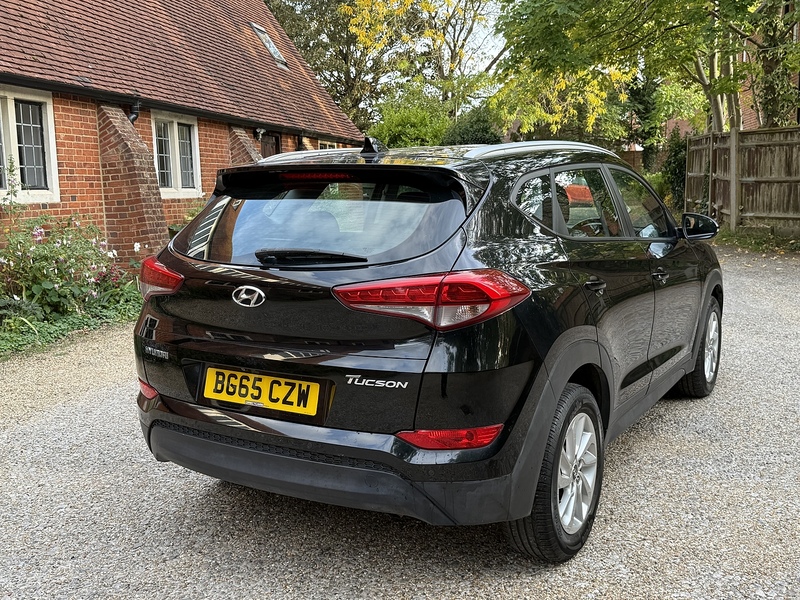 Hyundai TUCSON 1.7 CRDi Blue Drive SE Nav SUV 5dr Diesel Manual Euro 6 (s/s) (116 ps) - U10003387