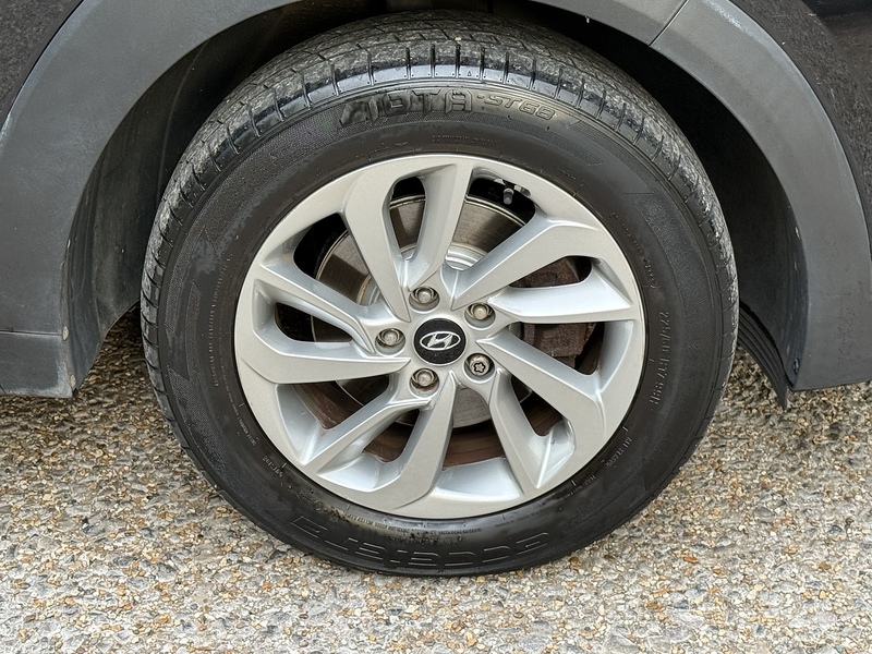 Hyundai TUCSON 1.7 CRDi Blue Drive SE Nav SUV 5dr Diesel Manual Euro 6 (s/s) (116 ps) - U10003387