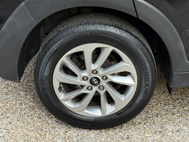 Hyundai TUCSON 1.7 CRDi Blue Drive SE Nav SUV 5dr Diesel Manual Euro 6 (s/s) (116 ps) - U10003387