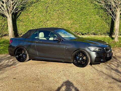 BMW 2 Series 3.0 M240i Convertible 2dr Petrol Auto Euro 6 (s/s) (340 ps) - U10003398