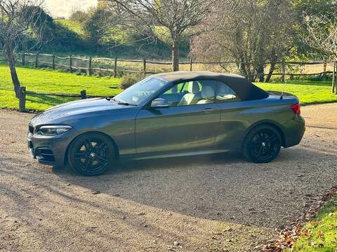 BMW 2 Series 3.0 M240i Convertible 2dr Petrol Auto Euro 6 (s/s) (340 ps) - U10003398