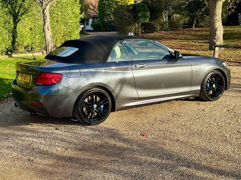 BMW 2 Series 3.0 M240i Convertible 2dr Petrol Auto Euro 6 (s/s) (340 ps) - U10003398