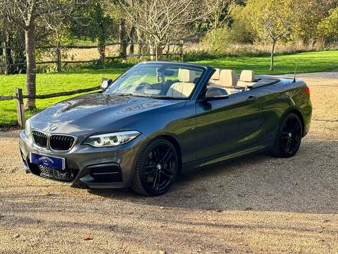 BMW 2 Series 3.0 M240i Convertible 2dr Petrol Auto Euro 6 (s/s) (340 ps) - U10003398